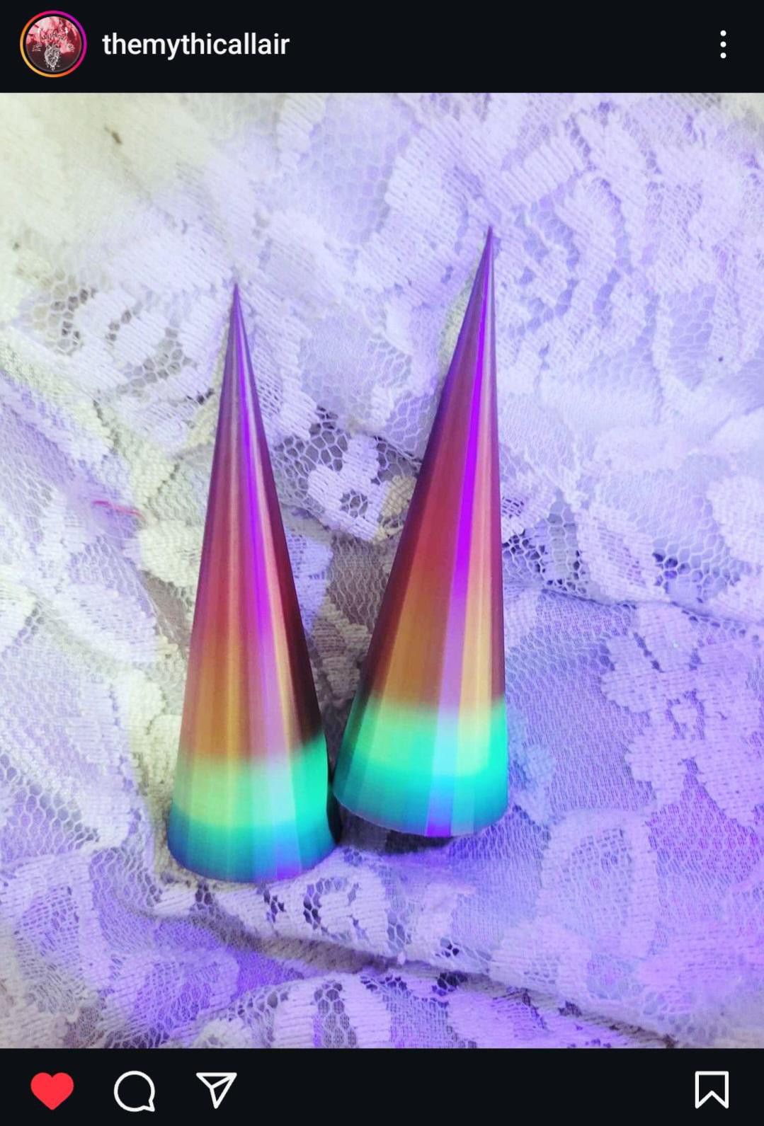 Rainbow sinner horns