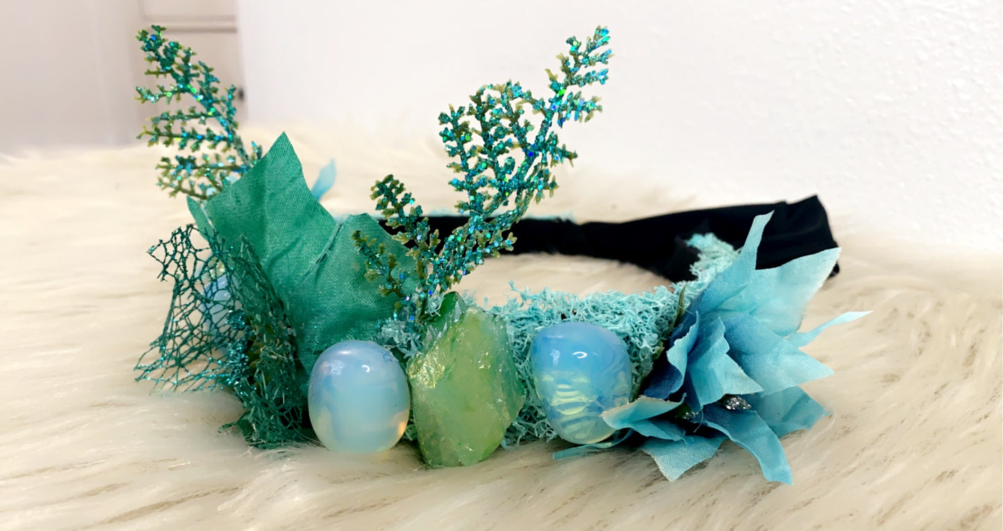 Aqua Dream Crown