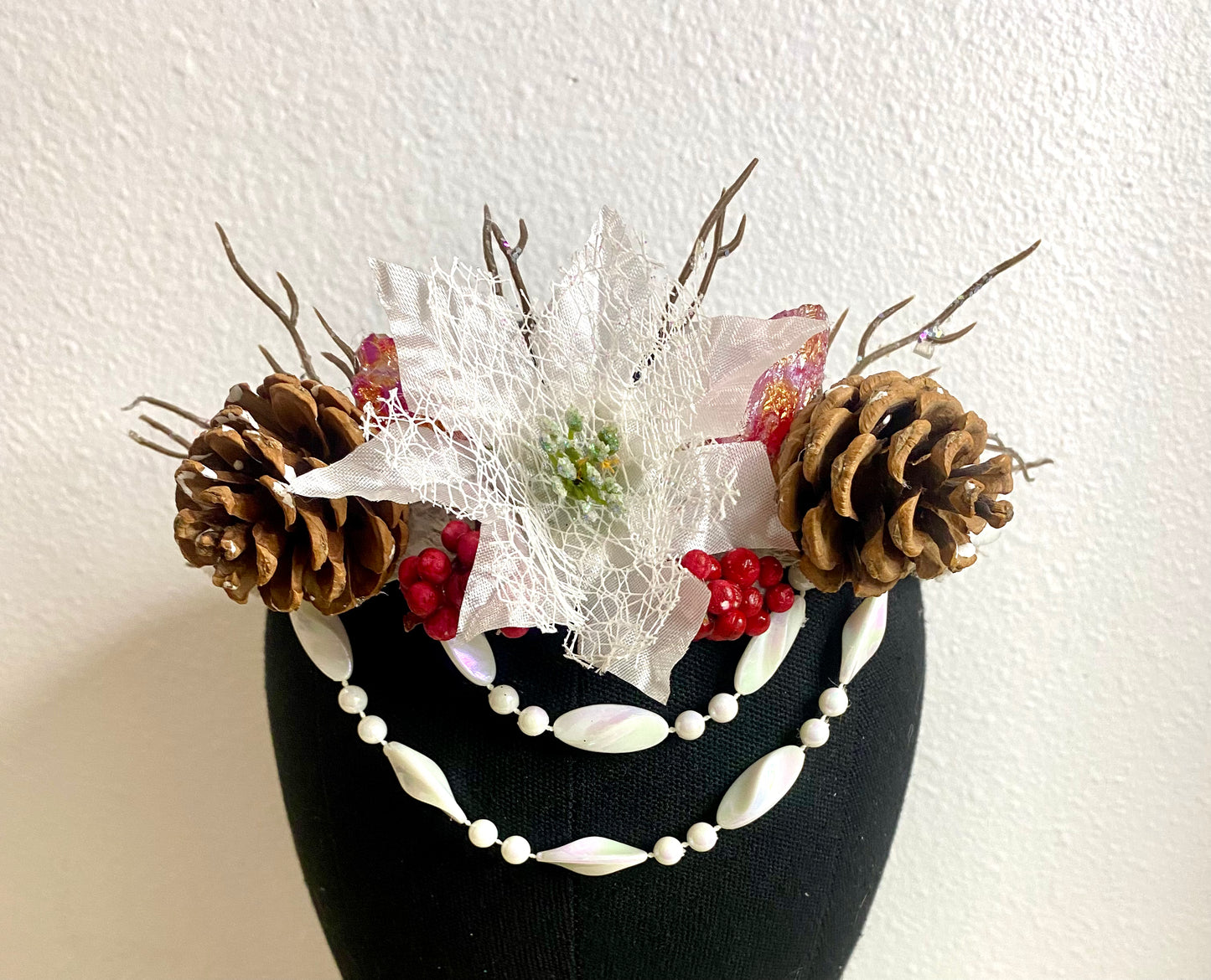 Winter Season Cheer Crown